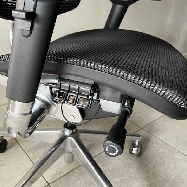 Refurbished HOOD i29 TASK CHAIRS - Series 1 Model