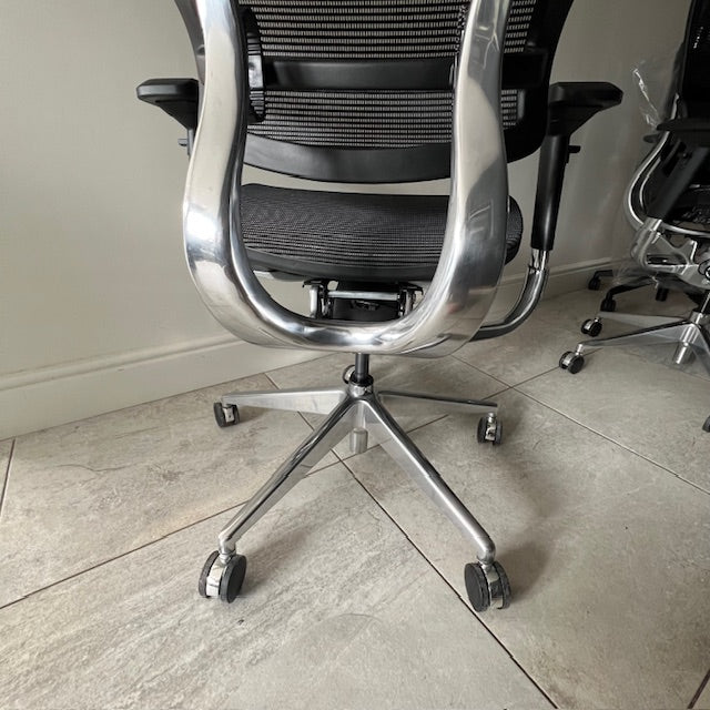 Refurbished HOOD i29 TASK CHAIRS - Series 1 Model
