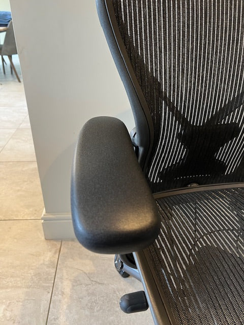 Herman Miller Aeron Posturerfit Size B in Black - Refurbished
