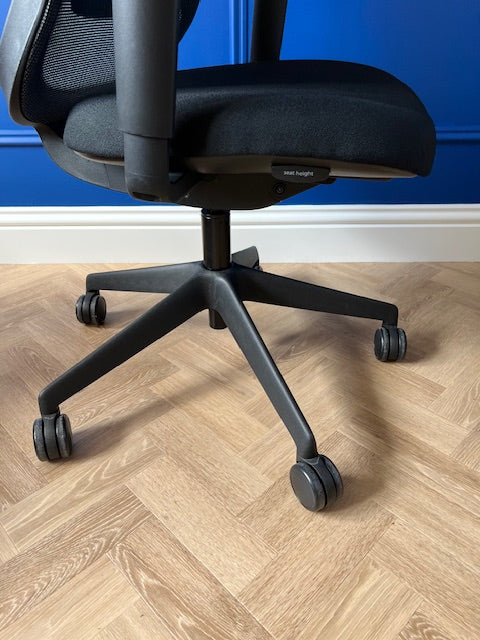 Refurbished Orangebox Do Task Chairs in Black